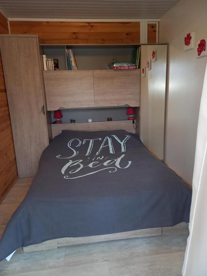 Chalet 4 Personnes Montolieu Екстер'єр фото